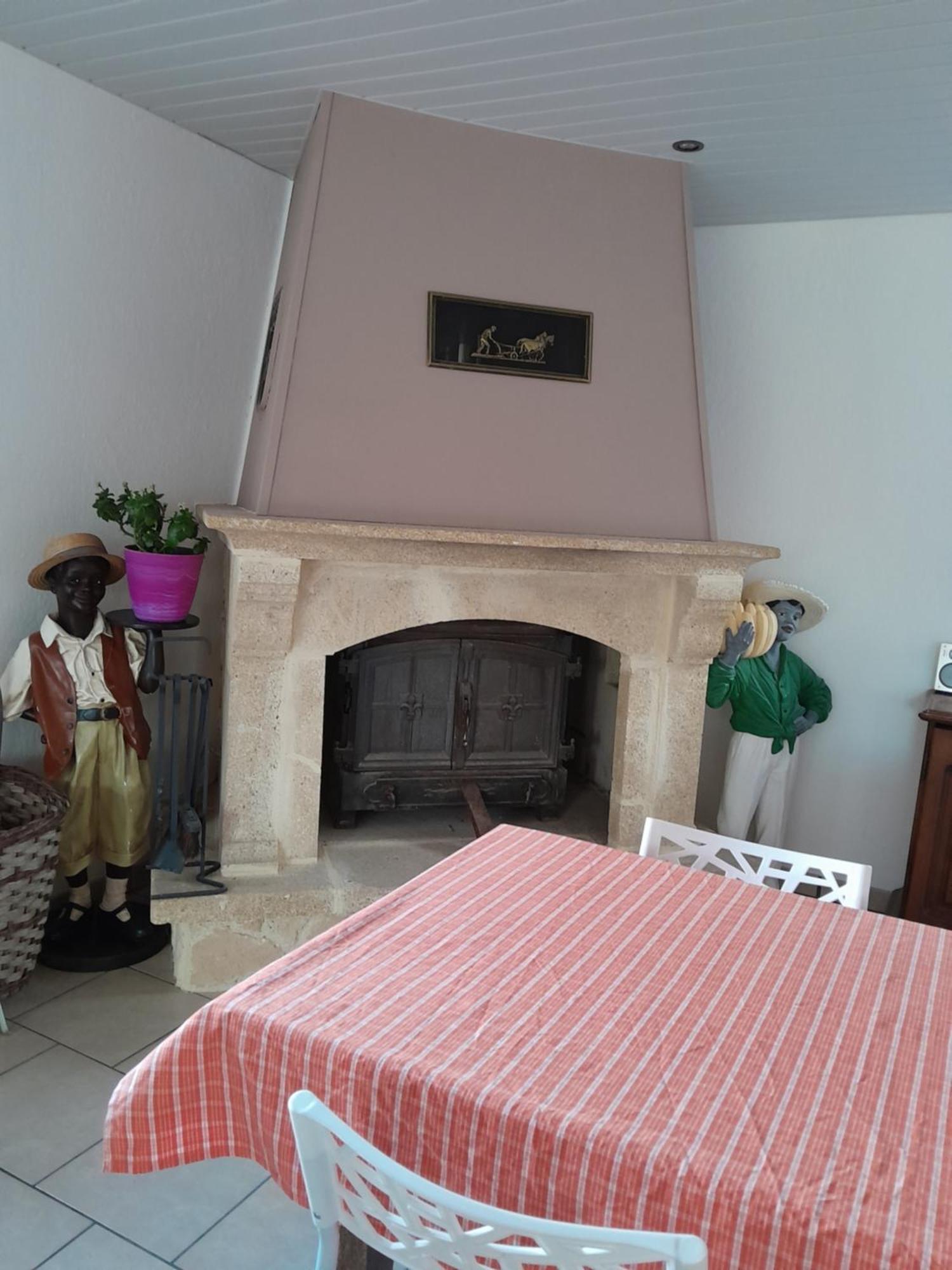 Chambres D Hotes Au P'Tit Bonheur Campagnard Jarnosse 외부 사진